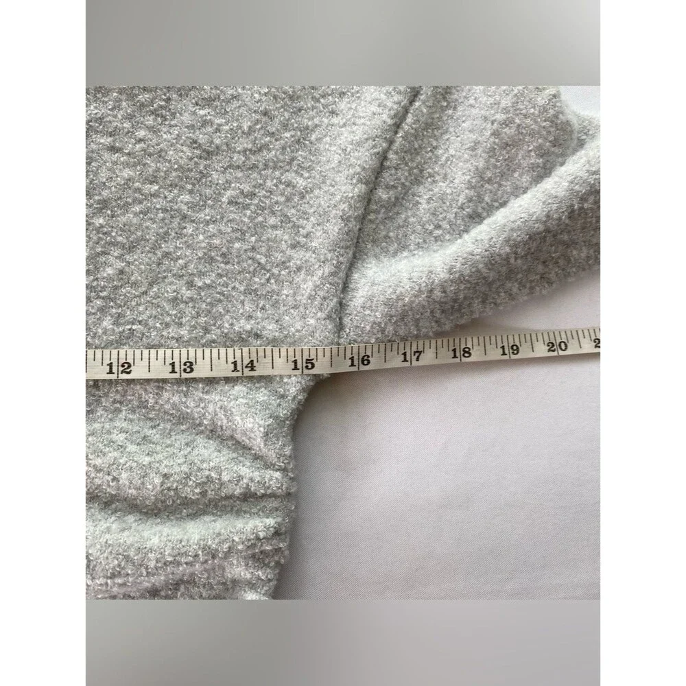 NWT Abercrombie & Fitch Soft Gray Off-the-Shoulder Boucle Knit Maxi Dress Small